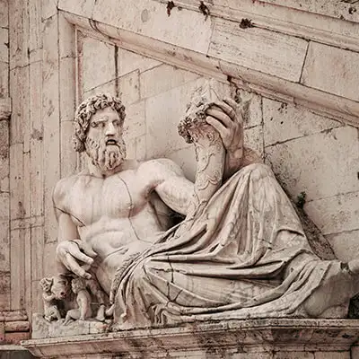 Módulo-Información-VIAJES-CON-HISTORIA-cuadrado-desktop-400x400px.jpg - Pangea Viajes