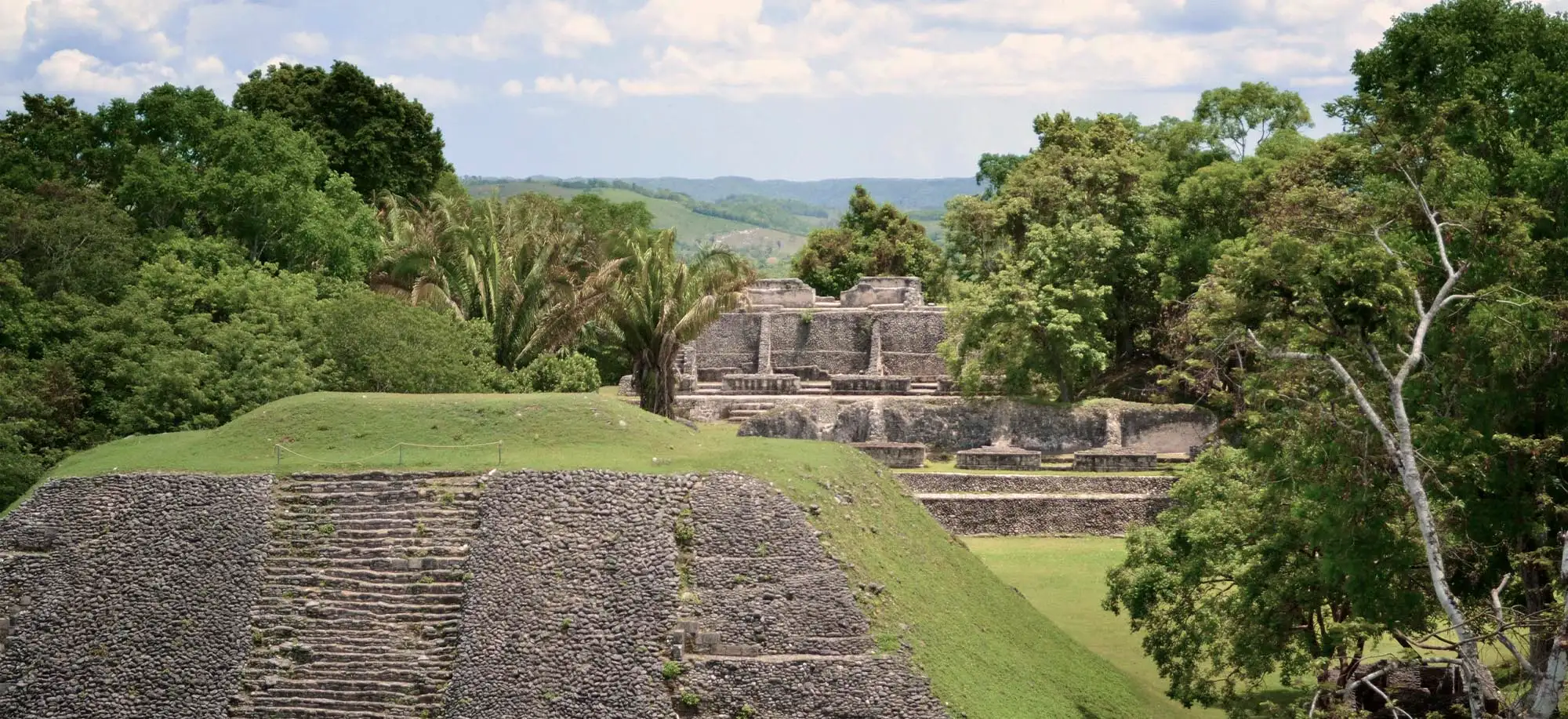 Viajes a Xunantunich